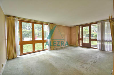 Appartement - 92 m² - 4 pièces