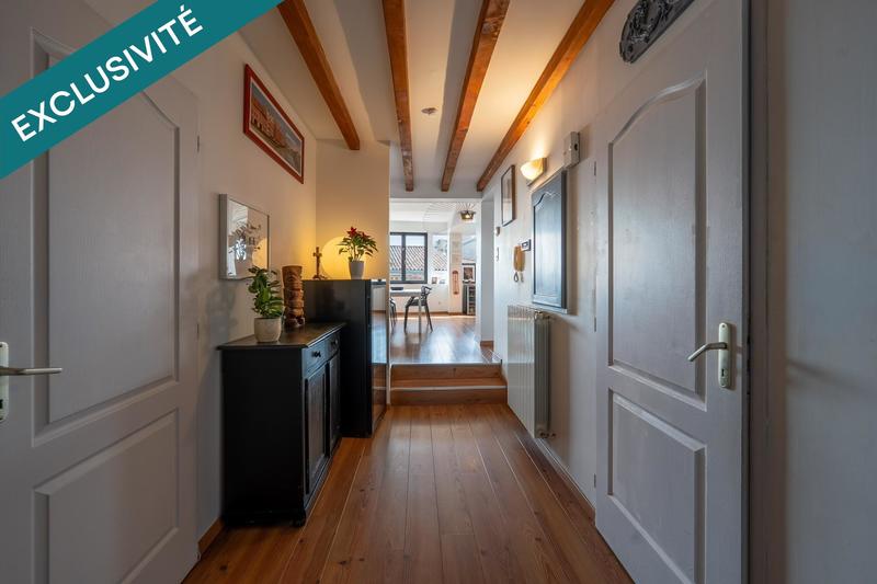 Appartement - 160 m² - 6 pièces