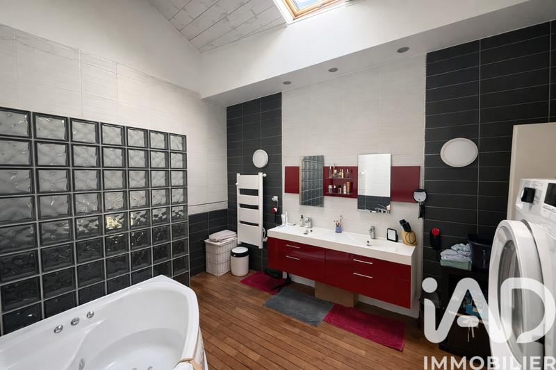 Maison de village - 168 m² - 4 pièces