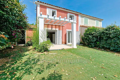 Villa - 82 m² - 4 pièces