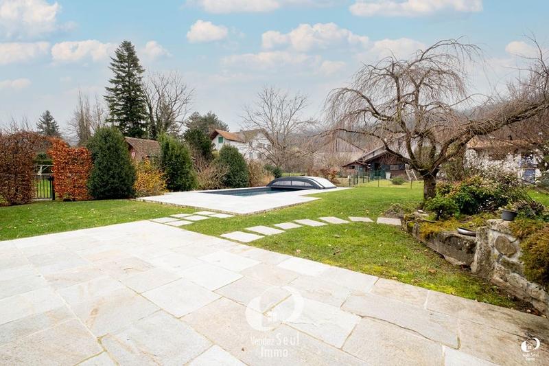 Maison de village - 185 m² - 8 pièces