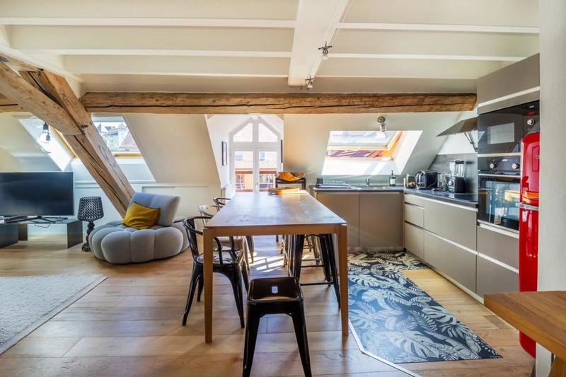 Appartement - 81 m² - 4 pièces