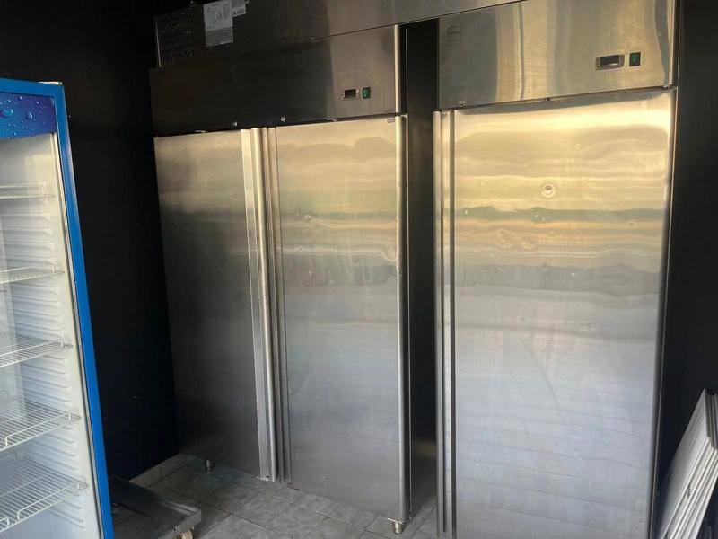 Magasins - 2 pièces