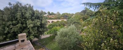 Maison - 207 m² - 6 pièces