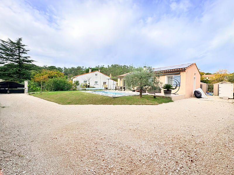 Maison - 87 m² - 4 pièces