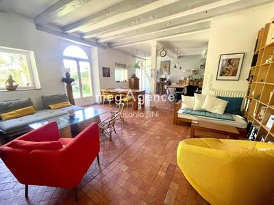 Maison - 120 m² - 7 pièces