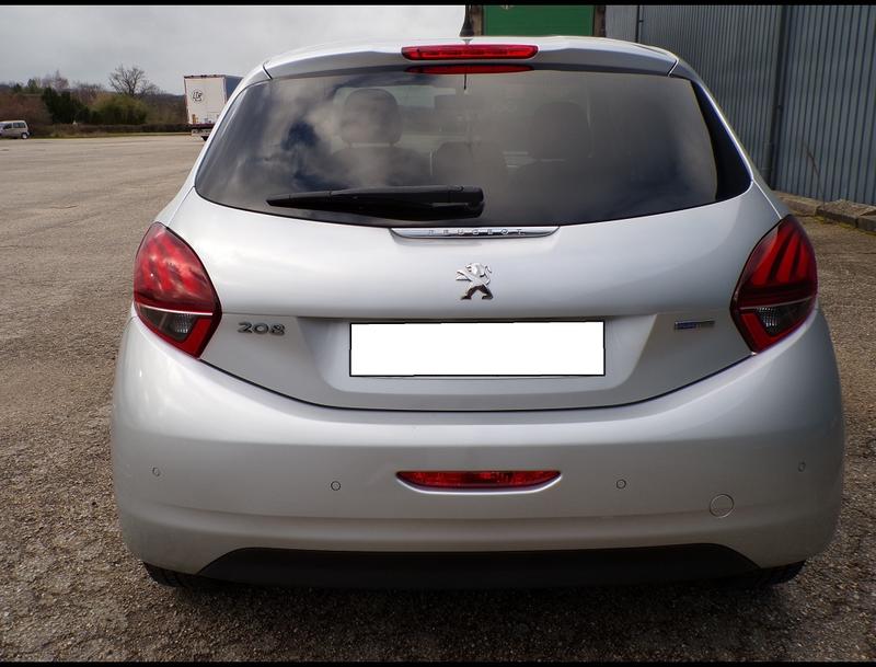 Peugeot 208 Ptech 82 Style Bvm
