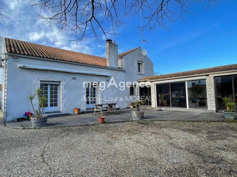 Maison - 165 m² - 6 pièces
