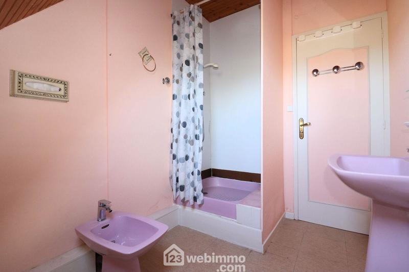 Maison - 143 m² - 7 pièces