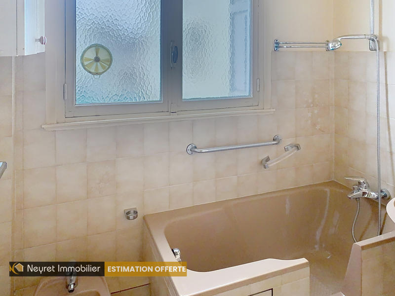 Appartement - 70 m² - 4 pièces