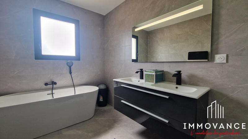 Villa - 144 m² - 6 pièces