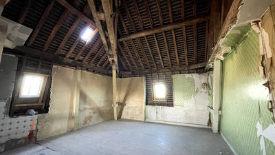 Appartement - 78 m² - 1 pièce