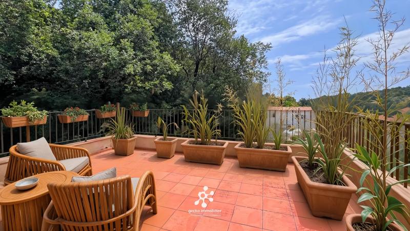 Maison - 147 m² - 6 pièces