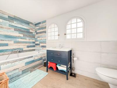 Maison - 128 m² - 5 pièces