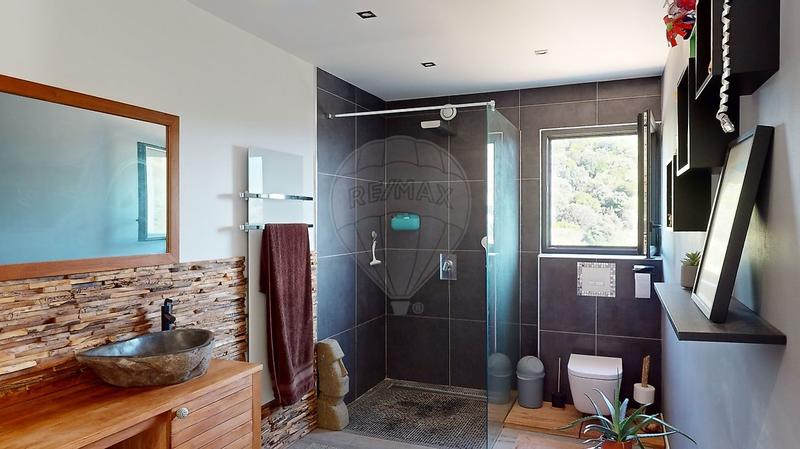 Villa - 150 m² - 4 pièces