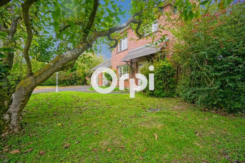 Maison - 95 m² - 5 pièces