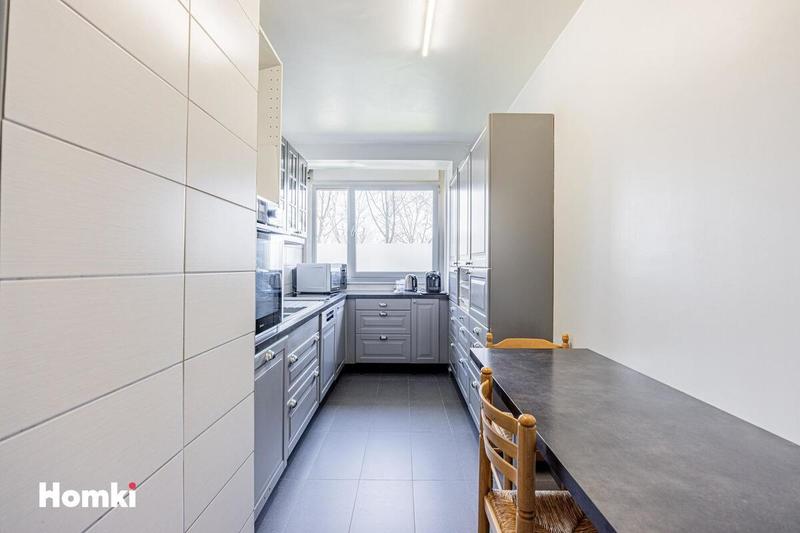 Appartement - 80 m² - 3 pièces