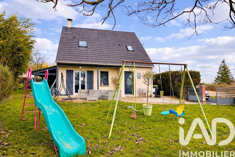 Maison - 110 m² - 5 pièces