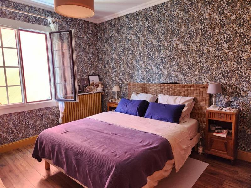 Maison traditionnelle - 156 m² - 5 pièces