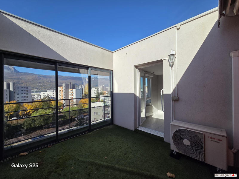 Appartement - 70 m² - 3 pièces