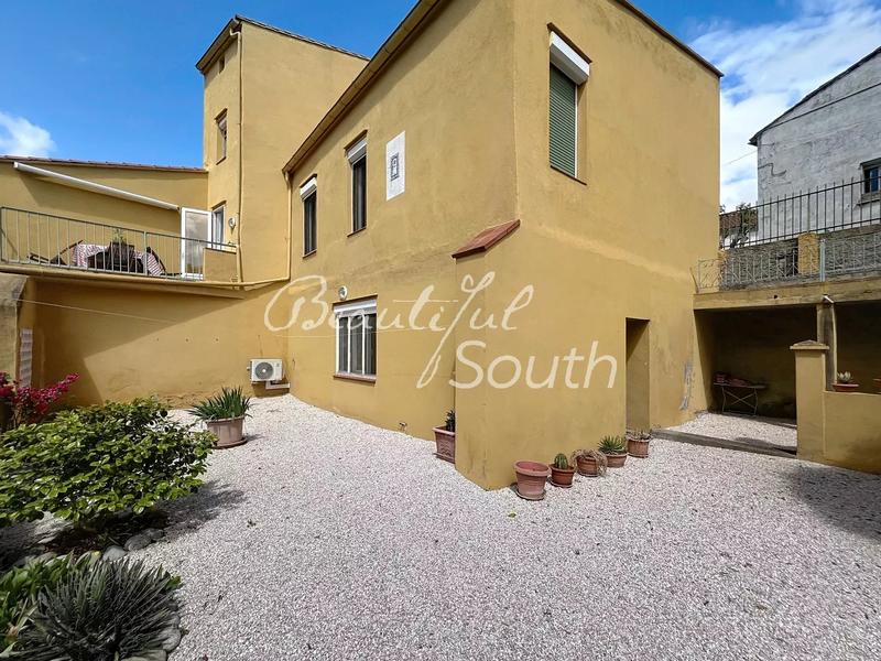 Maison de village - 95 m² - 5 pièces