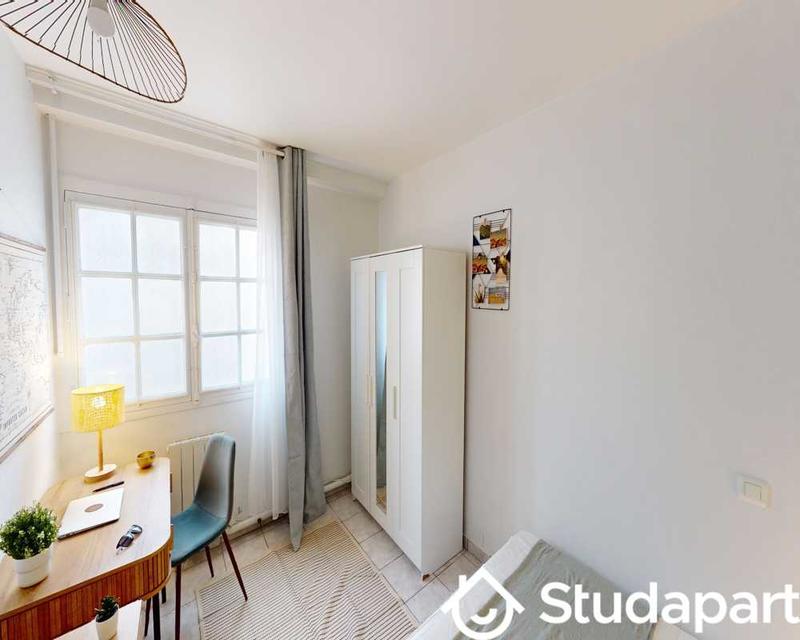 Chambre - 30 m² - 1 pièce