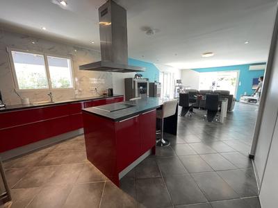 Maison - 120 m² - 4 pièces