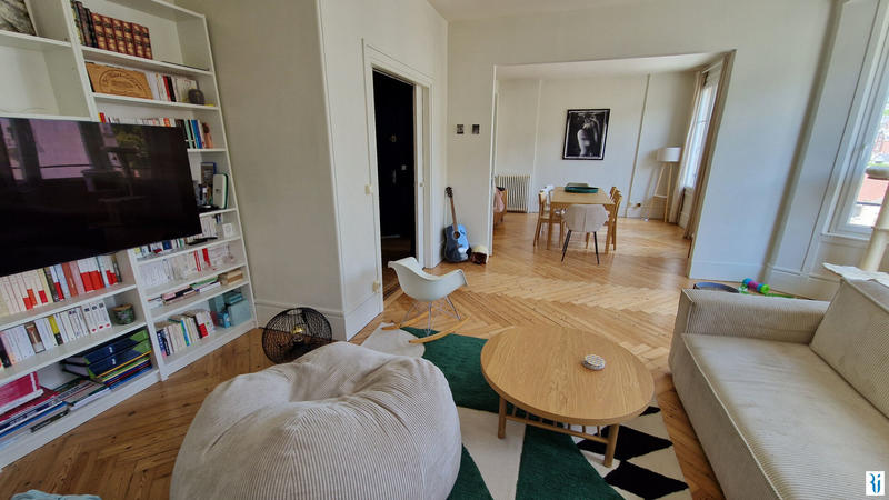 Appartement - 92 m² - 4 pièces