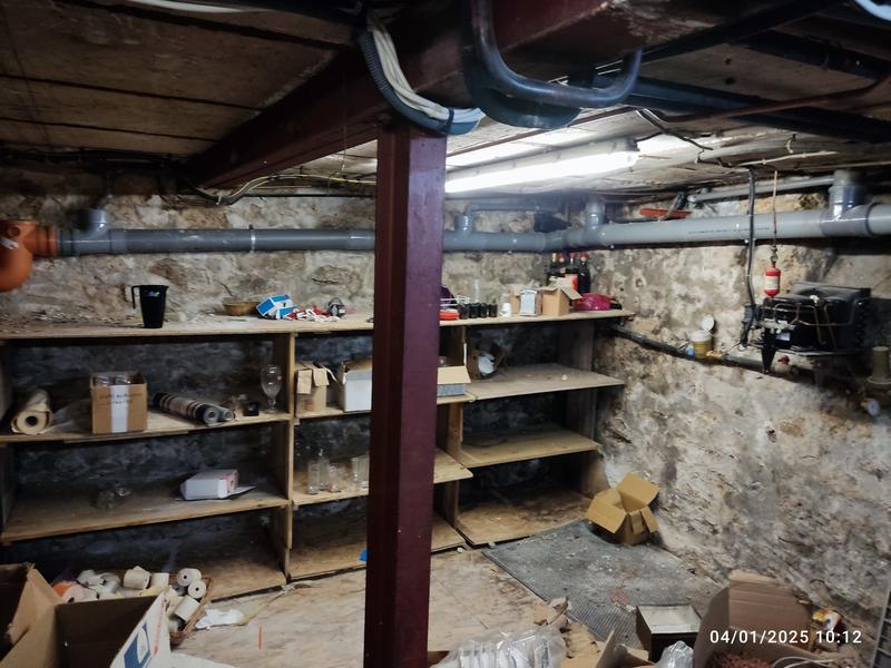 Local commercial - 650 m²