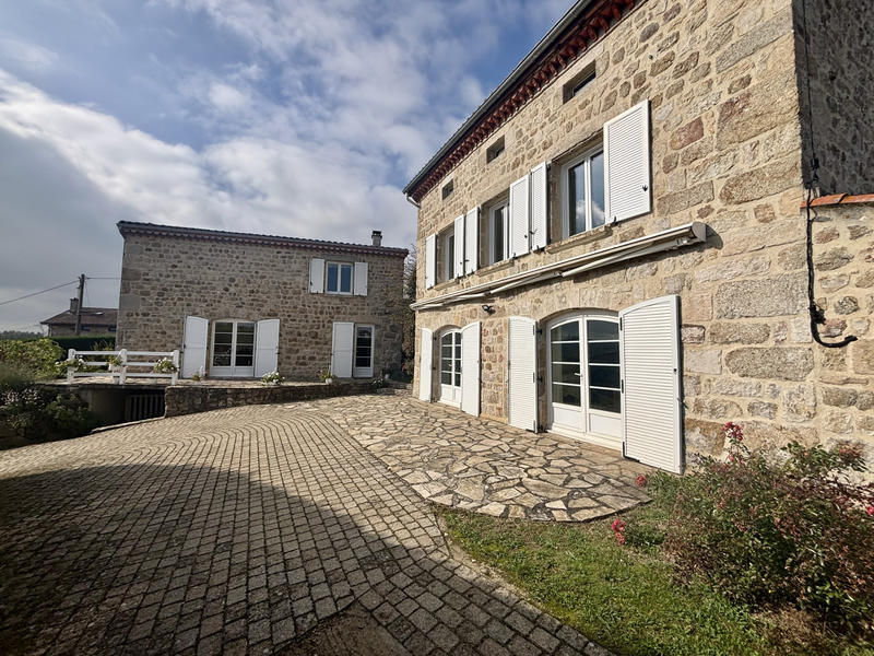 Maison - 197 m² - 6 pièces