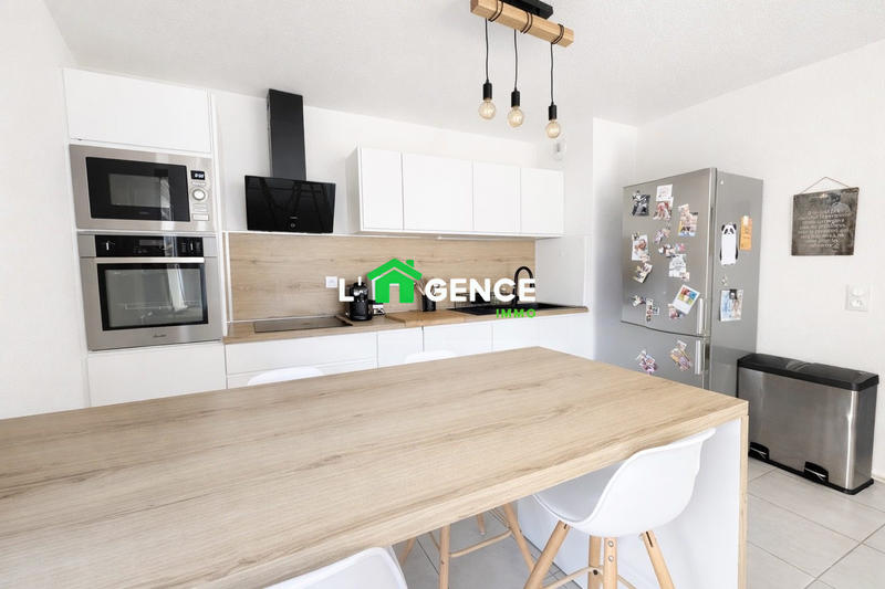 Appartement - 60 m² - 3 pièces