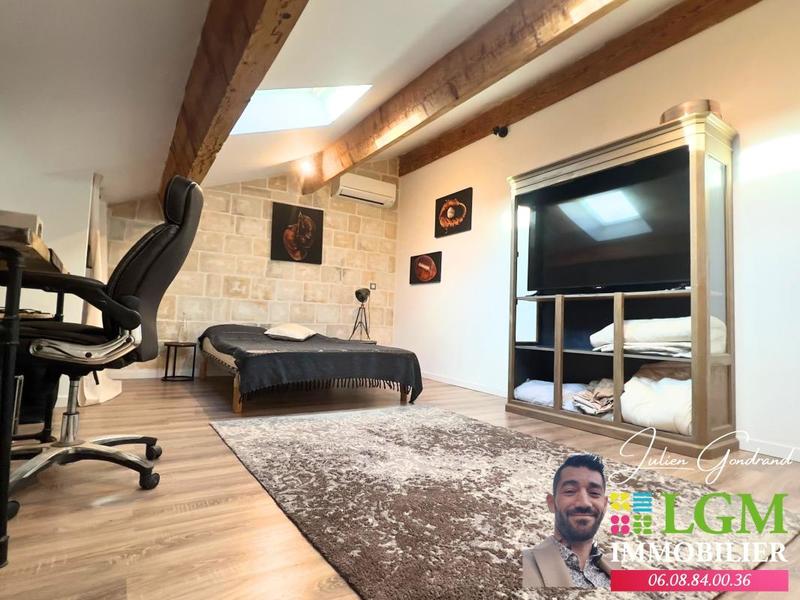 Immeuble - 300 m² - 5 pièces