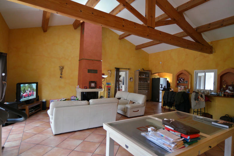 Maison - 179 m² - 8 pièces