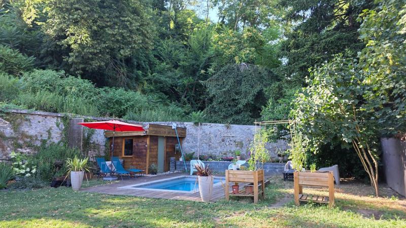 Maison - 93 m² - 4 pièces