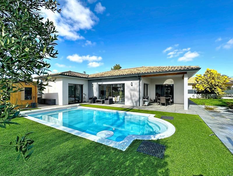 Maison - 112 m² - 5 pièces