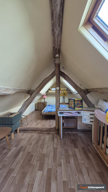 Maison - 200 m² - 10 pièces