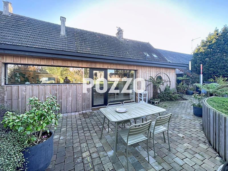 Maison - 163 m² - 6 pièces