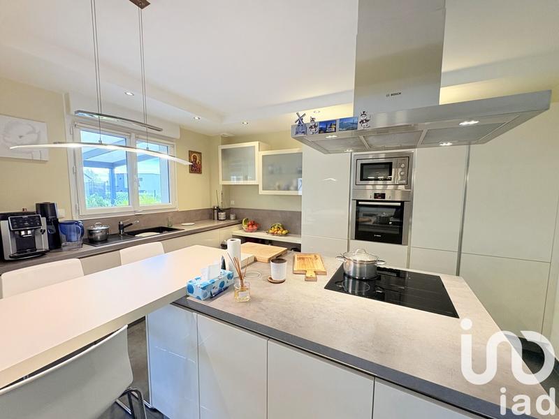 Maison - 178 m² - 5 pièces