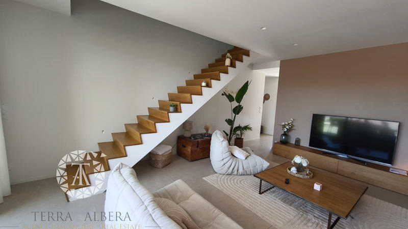 Villa - 182 m² - 5 pièces