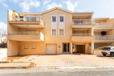 Appartement - 102 m² - 4 pièces