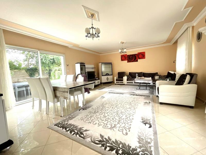 Maison - 164 m² - 6 pièces