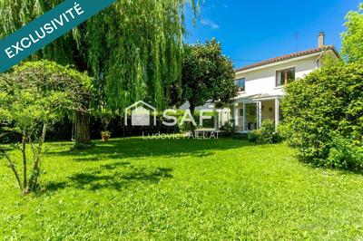 Maison - 140 m² - 6 pièces