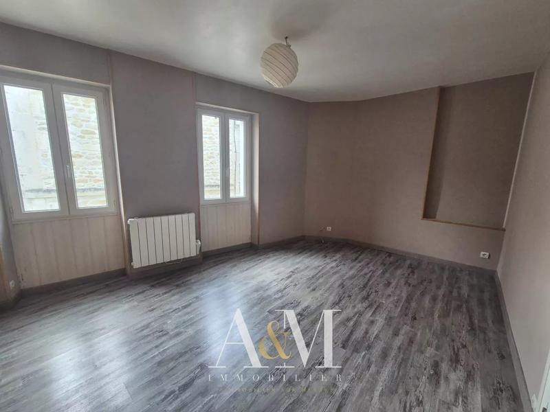 Maison - 74 m² - 5 pièces