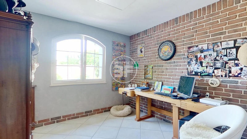 Maison - 142 m² - 6 pièces