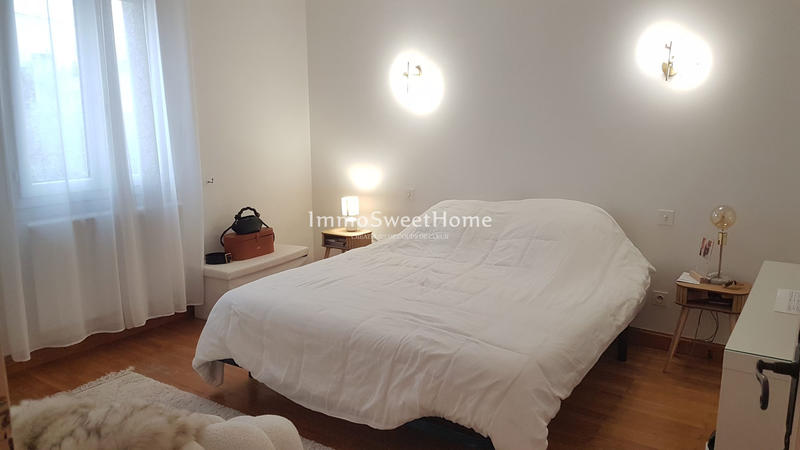 Villa - 201 m² - 7 pièces