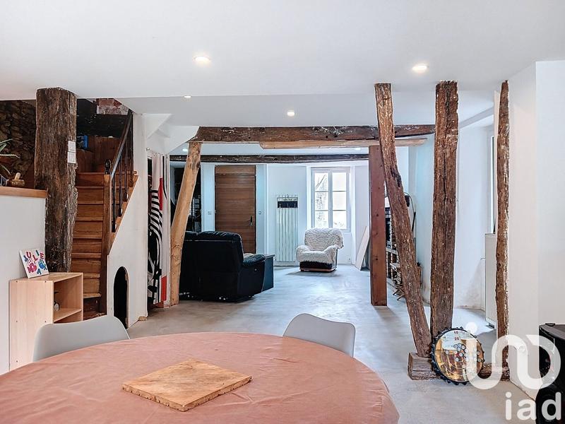 Maison - 196 m² - 6 pièces