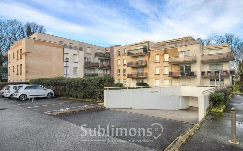 Appartement - 60 m² - 3 pièces