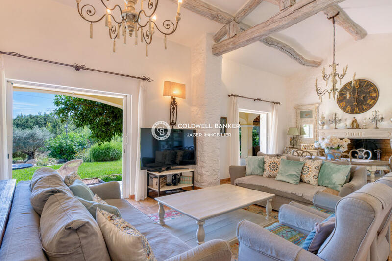 Villa - 210 m² - 5 pièces