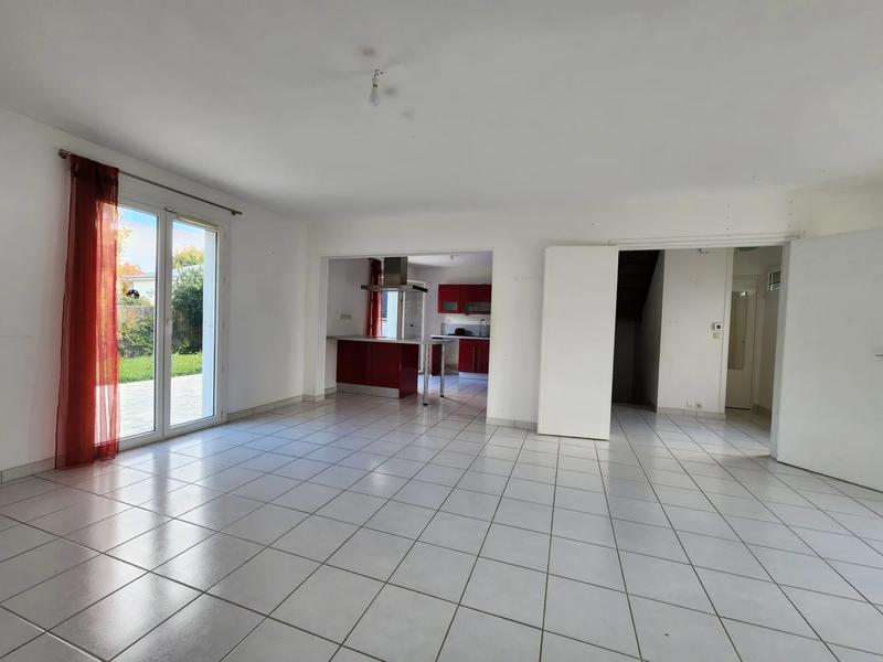 Maison - 145 m² - 6 pièces