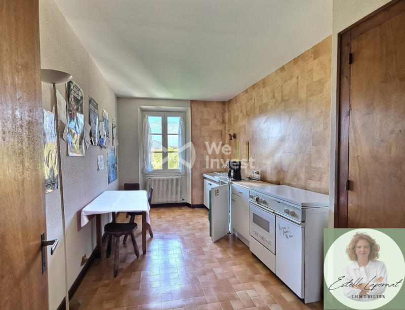 Maison ancienne - 322 m² - 12 pièces